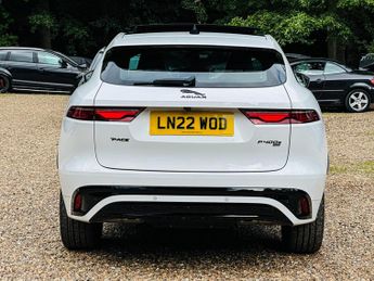 Jaguar F-PACE 2.0 P400e 17.1kWh R-Dynamic HSE Auto AWD Euro 6 (s/s) 5dr