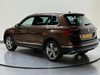 Volkswagen Tiguan 2.0 TDI BlueMotion Tech SEL DSG 4Motion Euro 6 (s/s) 5dr