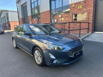 Ford Focus 1.0T EcoBoost Titanium Auto Euro 6 (s/s) 5dr