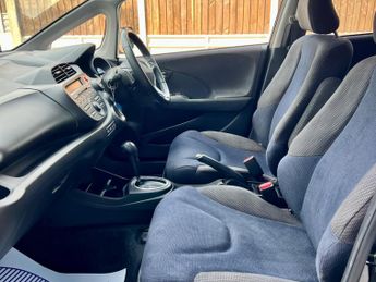 Honda Jazz 1.4 i-VTEC ES Plus CVT Euro 5 5dr