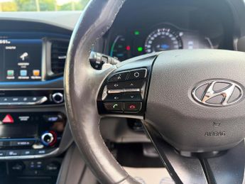 Hyundai IONIQ 1.6 h-GDi Premium DCT Euro 6 (s/s) 5dr