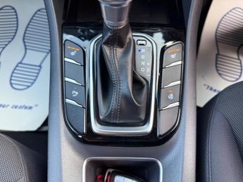 Hyundai IONIQ 1.6 h-GDi Premium DCT Euro 6 (s/s) 5dr