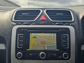 Volkswagen Scirocco 1.4 TSI DSG Euro 5 3dr (Nav)