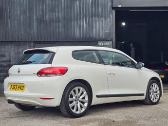 Volkswagen Scirocco 1.4 TSI DSG Euro 5 3dr (Nav)