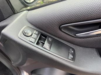 Mercedes-Benz A Class 1.5 A160 Classic SE CVT 5dr