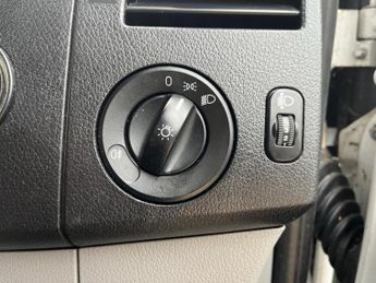 Mercedes-Benz Sprinter 2.1 209 CDI Chassis Cab 2dr Diesel Automatic RWD L2 (88 bhp)