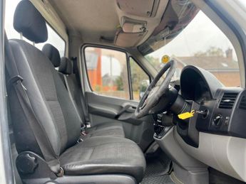 Mercedes-Benz Sprinter 2.1 209 CDI Chassis Cab 2dr Diesel Automatic RWD L2 (88 bhp)