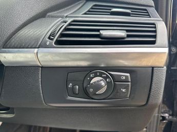 BMW X5 4.4 M 5d 548 BHP