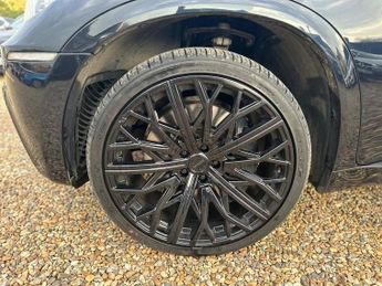 BMW X5 4.4 M 5d 548 BHP