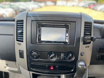 MERCEDES-BENZ SPRINTER 2.1 311 CDI LWB CC 109 BHP