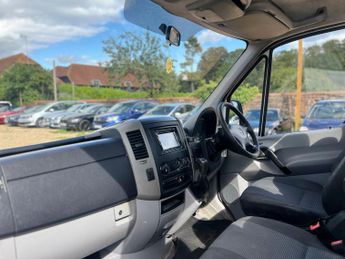 MERCEDES-BENZ SPRINTER 2.1 311 CDI LWB CC 109 BHP