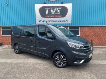 Renault Trafic 2.0 dCi Blue 30 Sport+ Crew Van LWB Euro 6 (s/s) 6dr