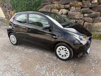 Toyota AYGO 1.0 VVT-i x-play Euro 6 5dr