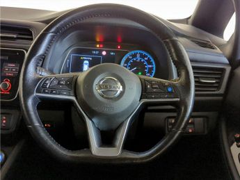 Nissan Leaf 40kWh Tekna Auto 5dr