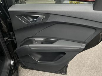Audi Q4 E-Tron BLACK EDITION 45