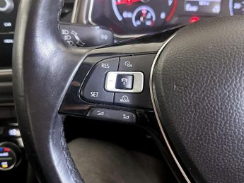 Volkswagen T-Roc 1.5 TSI EVO SE Euro 6 (s/s) 5dr
