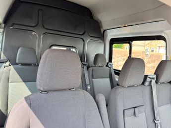 Ford Transit 2.0 350 EcoBlue Trend Crew Van RWD L4 H3 Euro 6 6dr