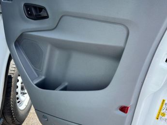 Ford Transit 2.0 350 EcoBlue Trend Crew Van RWD L4 H3 Euro 6 6dr