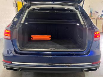 Audi A4 Avant 2.0 TFSI 35 SE S Tronic Euro 6 (s/s) 5dr