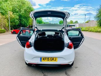 Vauxhall Astra 2.0 CDTi Elite Auto Euro 5 5dr