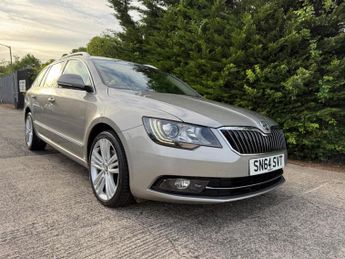 Skoda Superb 2.0 TDI Elegance DSG Euro 5 (s/s) 5dr