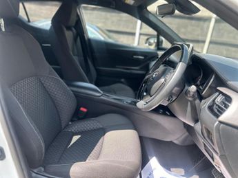 Toyota C-HR 1.8 VVT-h Icon CVT Euro 6 (s/s) 5dr