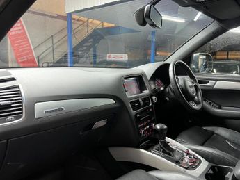 Audi Q5 2.0 TDI S line Plus S Tronic quattro Euro 5 (s/s) 5dr