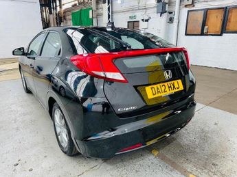 Honda Civic 1.8 i-VTEC ES Auto Euro 5 5dr