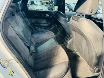 Audi A4 2.0 TDI Black Edition S Tronic quattro Euro 6 (s/s) 4dr