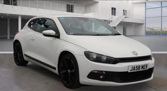 Volkswagen Scirocco 2.0 TDI BlueMotion Tech Euro 5 (s/s) 3dr (Nav)