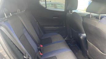 Toyota C-HR 1.8 VVT-h Dynamic CVT Euro 6 (s/s) 5dr