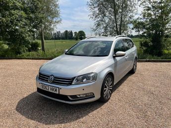 Volkswagen Passat 2.0 TDI BlueMotion Tech Sport Euro 5 (s/s) 5dr