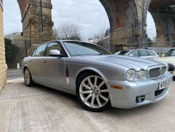 Jaguar XJ 2.7 TD Sport Premium 4dr