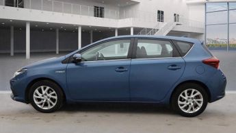 Toyota Auris 1.8 VVT-h Icon Tech CVT Euro 6 (s/s) 5dr