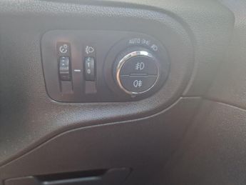Vauxhall Grandland X 1.6 Turbo D BlueInjection Sport Nav Auto Euro 6 (s/s) 5dr
