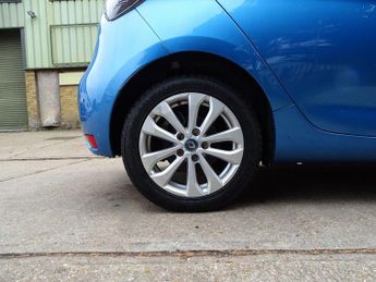 Renault Zoe R110 52kWh Iconic Auto 5dr (i)