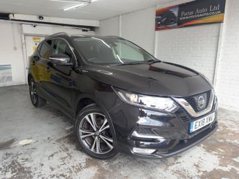 Nissan Qashqai 1.2 DIG-T N-Connecta Euro 6 (s/s) 5dr