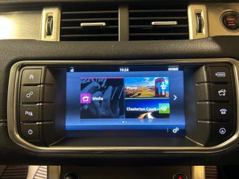 Land Rover Range Rover Evoque 2.0 TD4 SE Tech Auto 4WD Euro 6 (s/s) 5dr