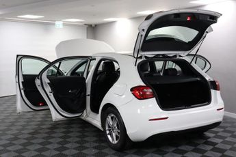 Mercedes-Benz A Class 1.5 A180d SE 7G-DCT Euro 6 (s/s) 5dr