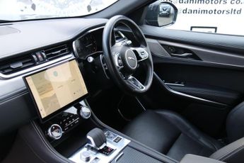 Jaguar F-PACE 2.0 D200 MHEV R-Dynamic S Auto AWD Euro 6 (s/s) 5dr
