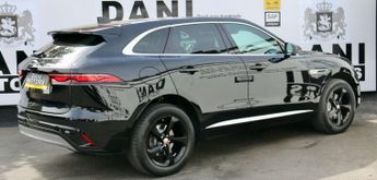 Jaguar F-PACE 2.0 D200 MHEV R-Dynamic S Auto AWD Euro 6 (s/s) 5dr