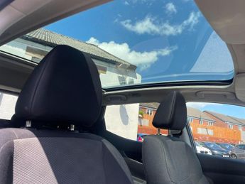 Nissan Qashqai 1.6 dCi N-Connecta XTRON 2WD Euro 6 (s/s) 5dr