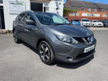 Nissan Qashqai 1.6 dCi N-Connecta XTRON 2WD Euro 6 (s/s) 5dr