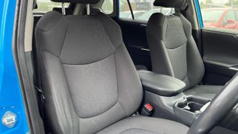 Toyota RAV4 2.5 VVT-h Design CVT Euro 6 (s/s) 5dr