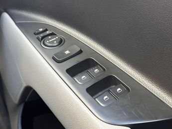 Kia Stonic 1.0 T-GDi MHEV Connect Euro 6 (s/s) 5dr