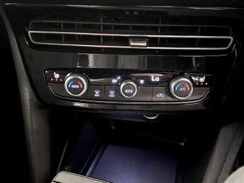 Vauxhall Mokka Electric 50kWh Ultimate Edition Auto 5dr