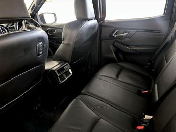 Isuzu D-Max 1.9 TD V-Cross Auto 4WD Euro 6 (s/s) 4dr