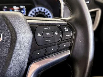 Isuzu D-Max 1.9 TD V-Cross Auto 4WD Euro 6 (s/s) 4dr