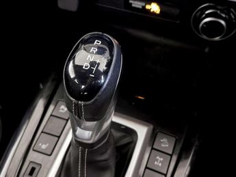 Isuzu D-Max 1.9 TD V-Cross Auto 4WD Euro 6 (s/s) 4dr