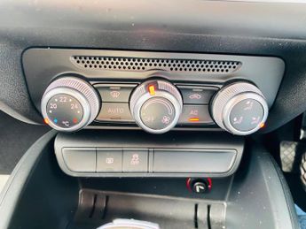 Audi A1 1.4 TFSI Sport Sportback S Tronic Euro 5 (s/s) 5dr